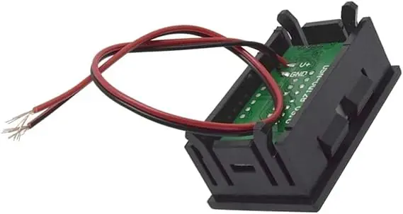 voltmètre de batterie.webp