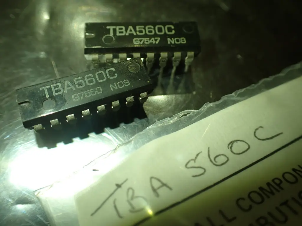 TBA560C luminance chrominance combination DIP-16 Original 1.webp