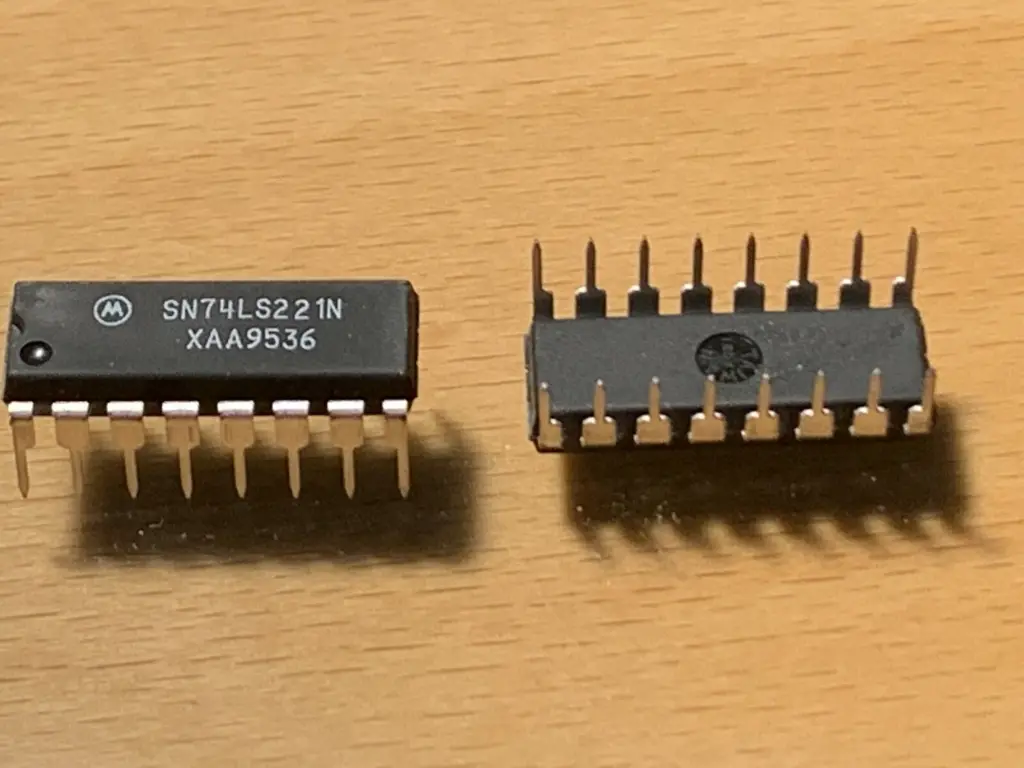SN74LS221N Monostable Multivibrator 45 ns 16-PDIP.webp