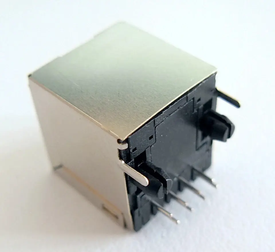 Connecteur RJ45 FEMELLE1.webp