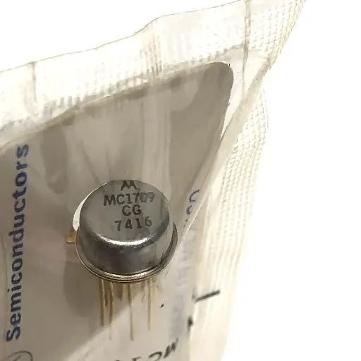 Motorola MC1709CG Operational Amplifier 8-Pin