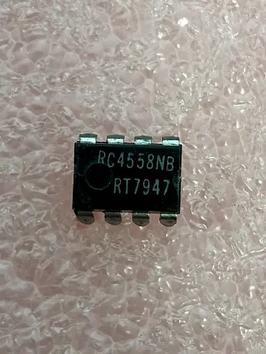 RC4558 | Double amplificateur opérationnel à faible bruit, boîtier DIP-8 IC